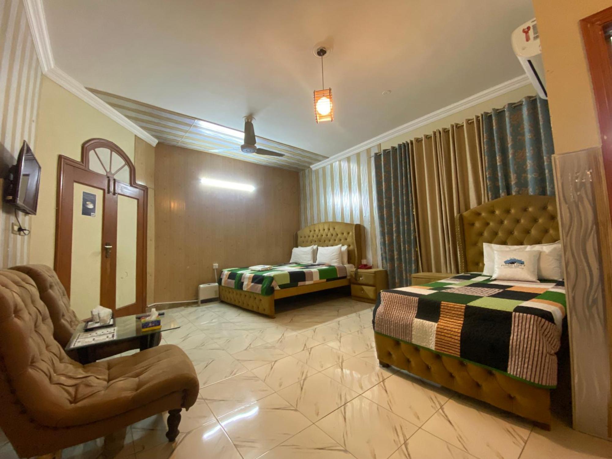 Fusion Lodge Islamabad Exterior photo
