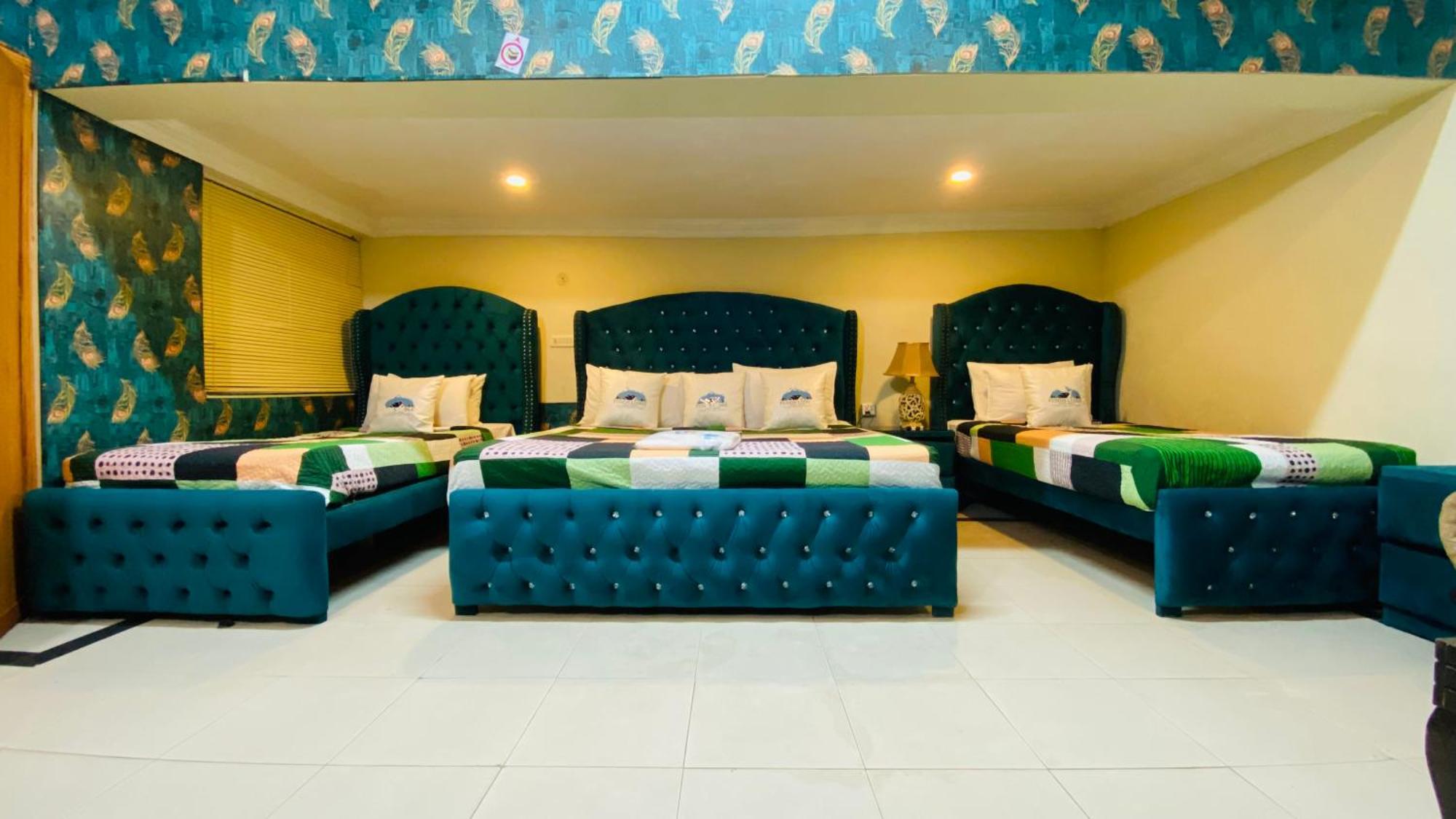Fusion Lodge Islamabad Exterior photo