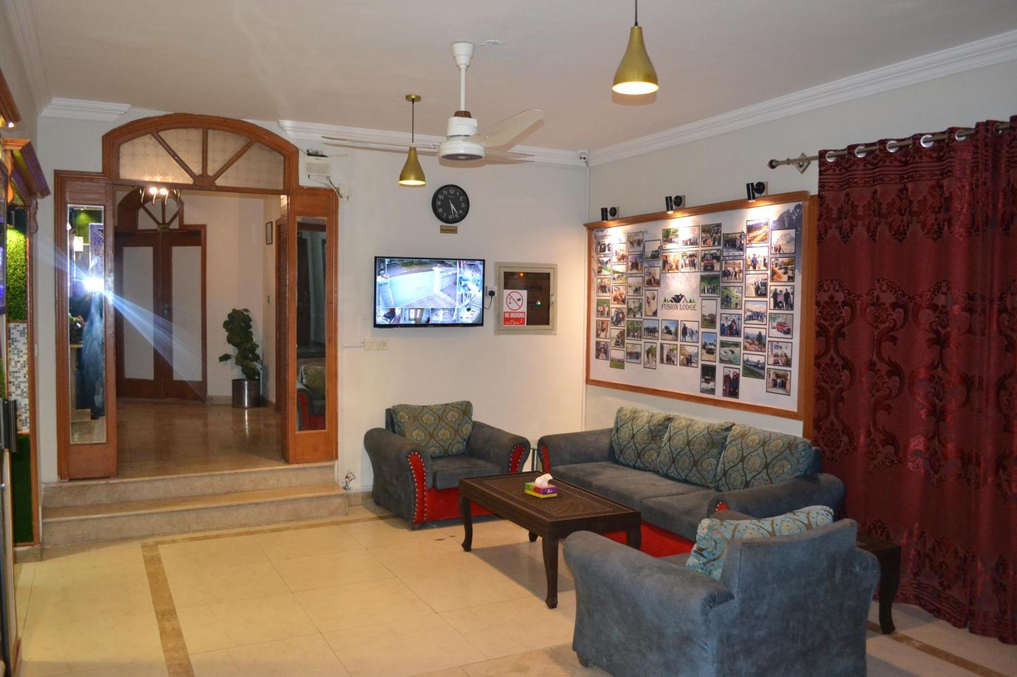 Fusion Lodge Islamabad Exterior photo