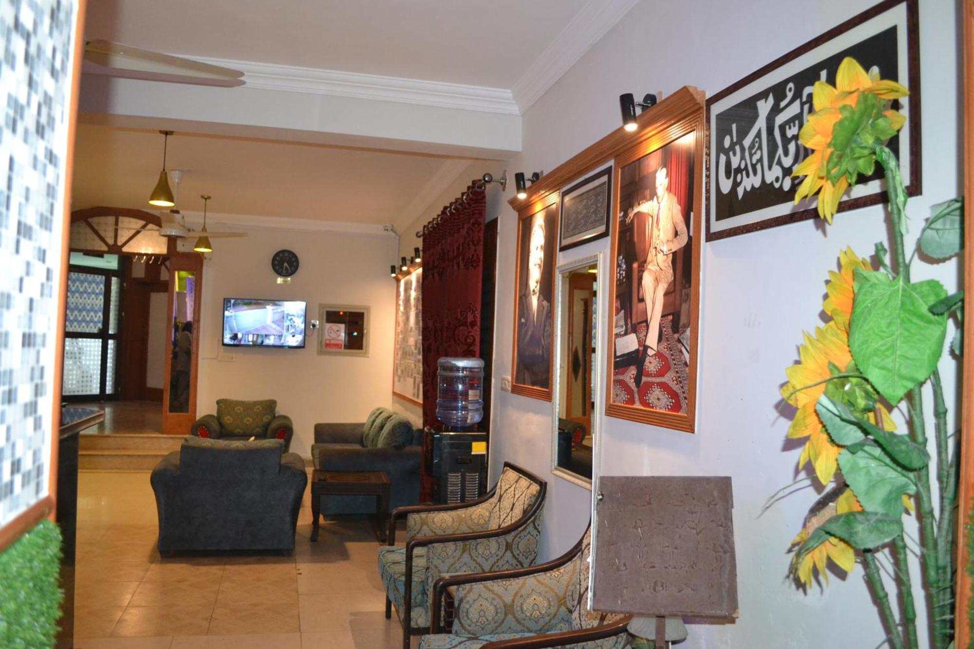 Fusion Lodge Islamabad Exterior photo