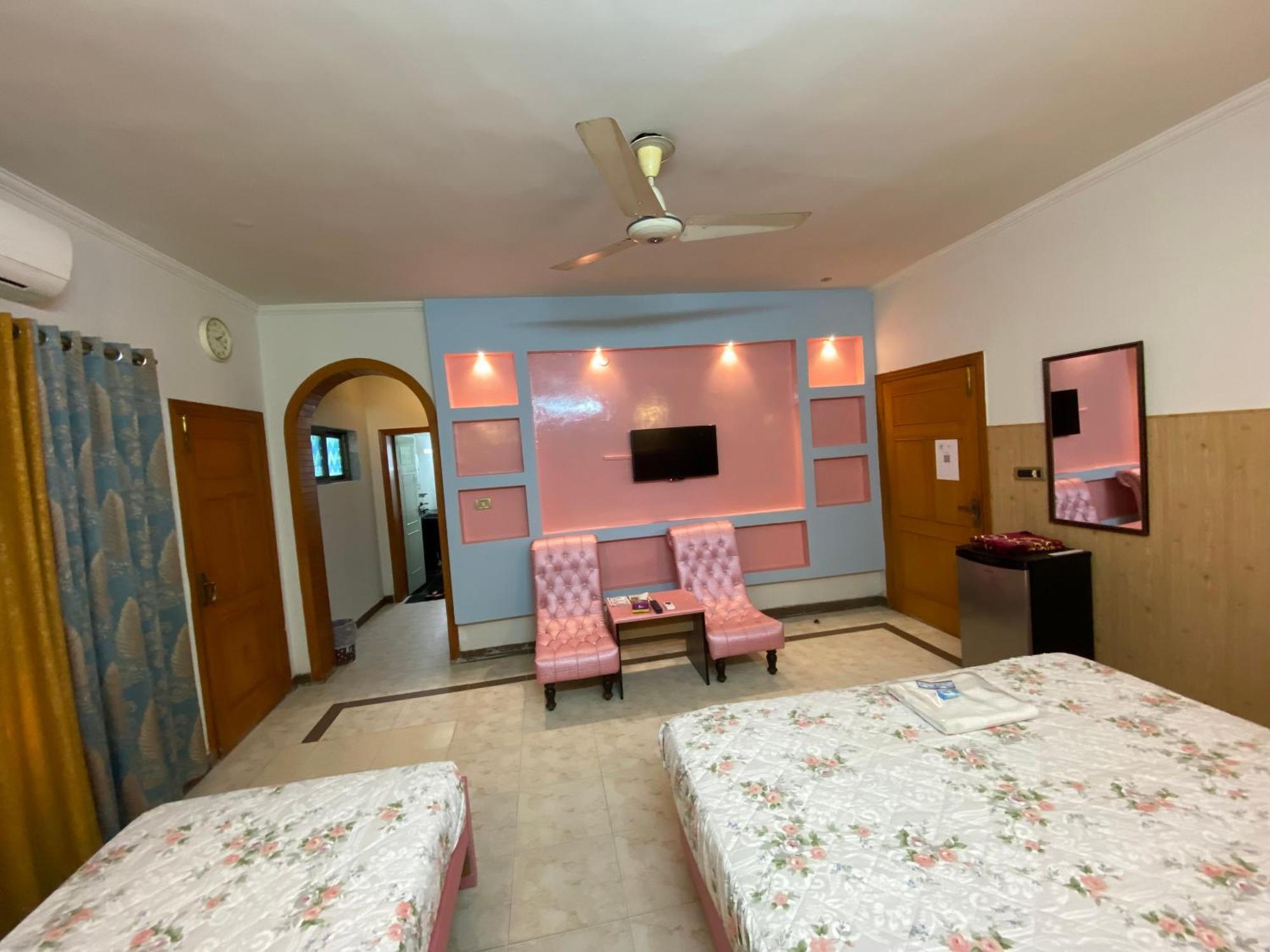 Fusion Lodge Islamabad Exterior photo