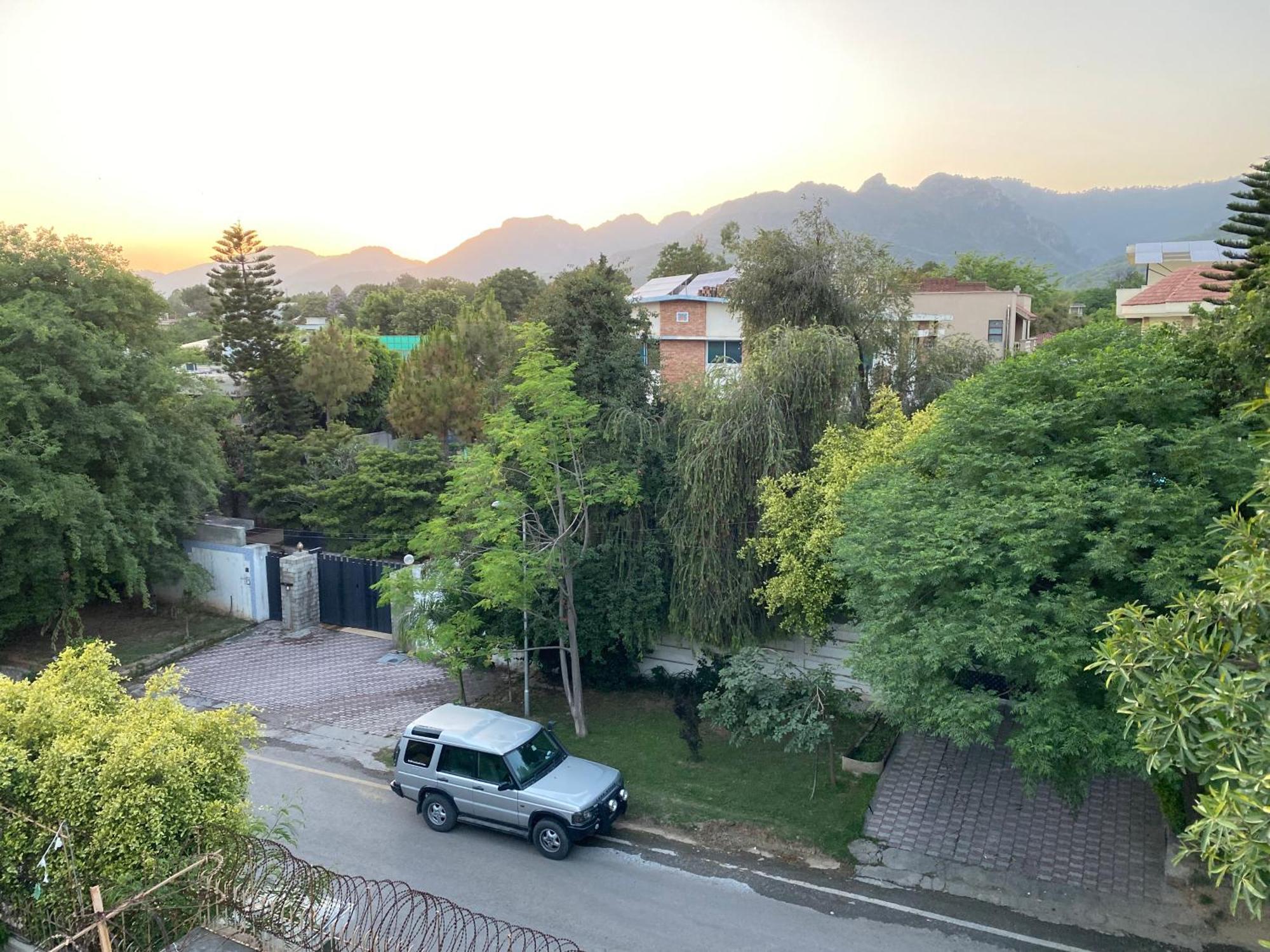 Fusion Lodge Islamabad Exterior photo
