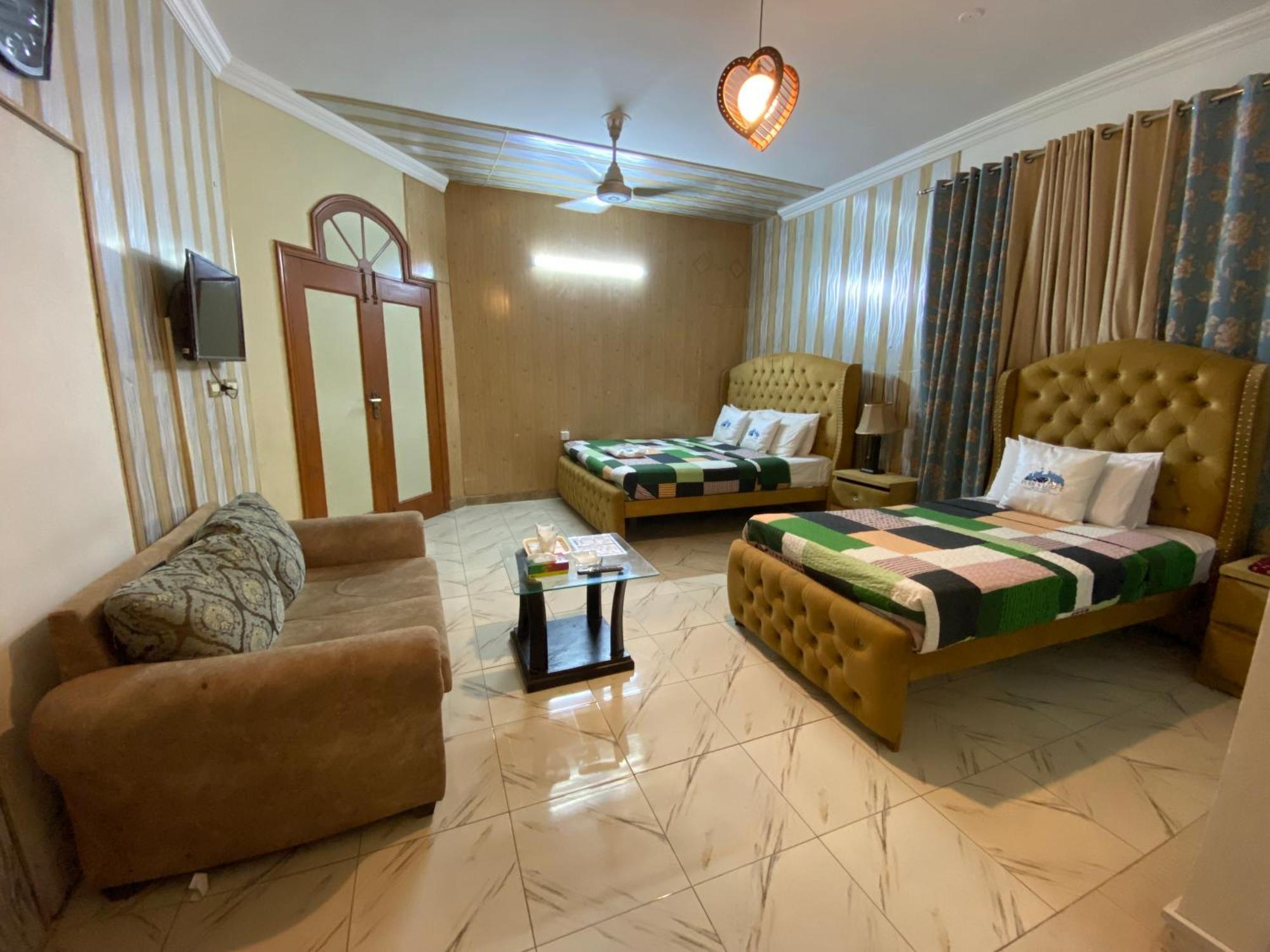 Fusion Lodge Islamabad Exterior photo